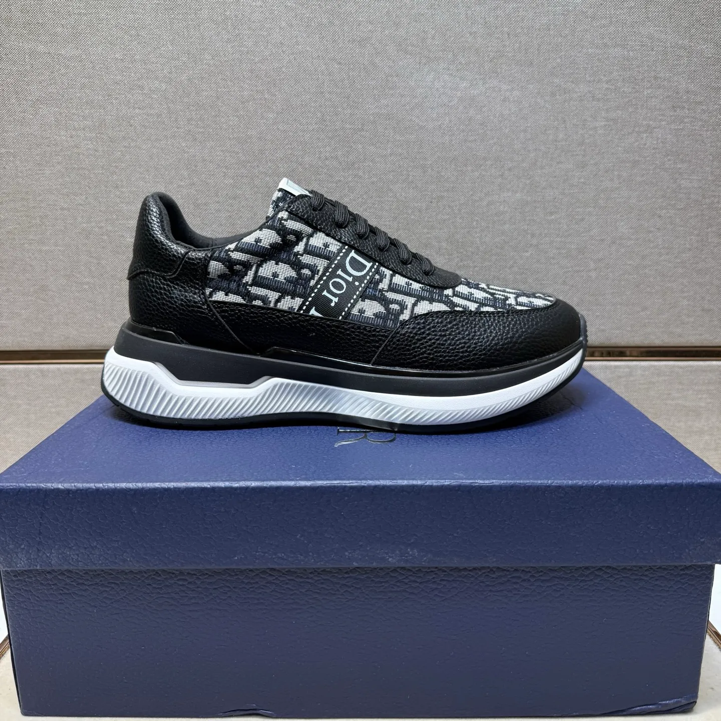 Men's men's shoes 💰pp462 [Dior~] Men's casual shoes 2025z cabinet sales simultaneously 🔶Size: 38-44 #️⃣ 🔷3 colors🔜The upper is made of multi-material splicing➕Mesh lining, comfortable and breathable, sole: original comfortable and wear-resistant outsole, ⚠️real thing📱photographed🎬real thing is better📢📢📢